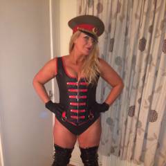 Picture of Mistress Dom Strap On