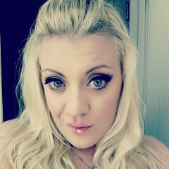 Picture of Lisa Logan