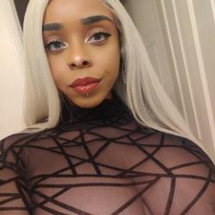 Picture of Alexis Chloe